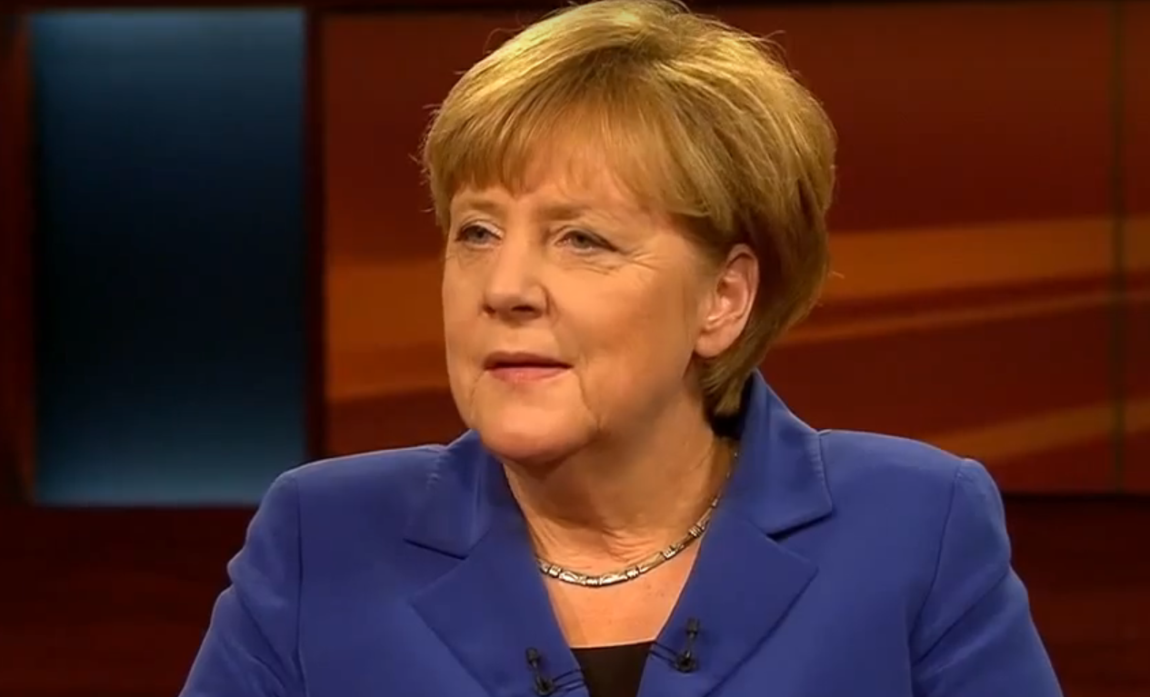 MIŠLJENJE ANALITIČARA: Njemačkoj kancelarki Merkel trese se fotelja zbog izbjegličke krize