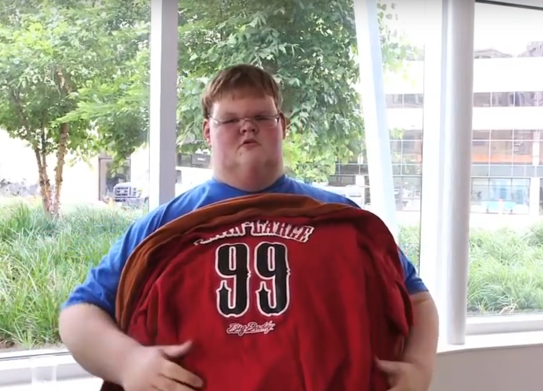 VIDEO: VELIKA POBJEDA - Ovo je priča o dječaku koji je u 15. godini imao 320 kilograma