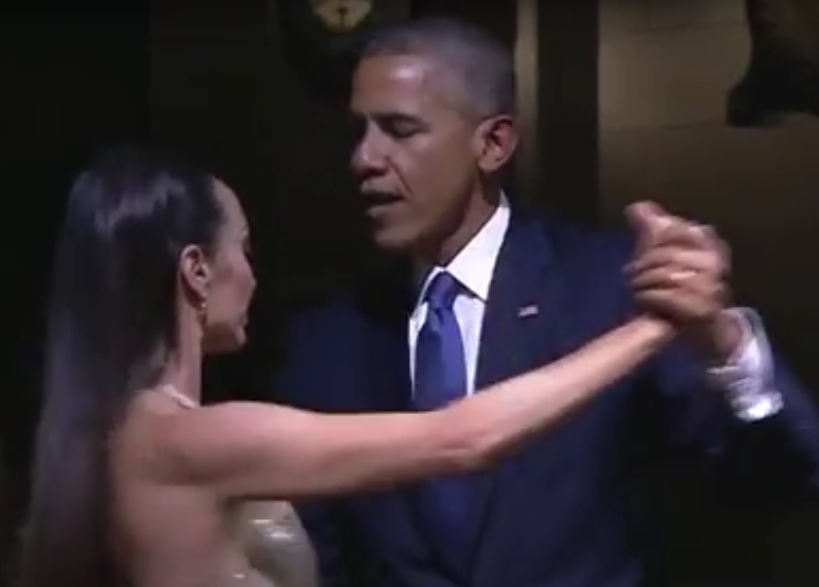 VIDEO: TANGO LAGANINI - Pogledajte kako je plesačica izazvala na ples Baracka Obamu
