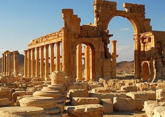 OSVOJENA PALMIRA: Sirijska vojska uz pomoć Rusa vratila dvorac i antički grad